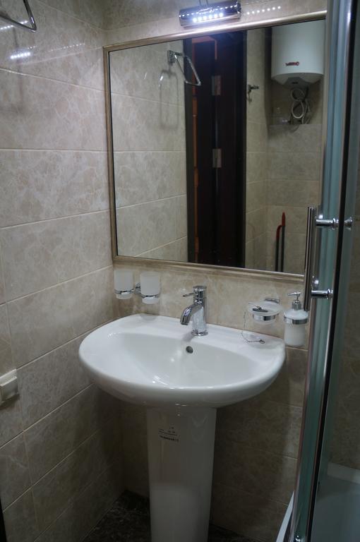 Apartment With Summer Terrace Batumi Pokój zdjęcie