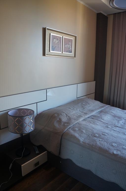 Apartment With Summer Terrace Batumi Pokój zdjęcie