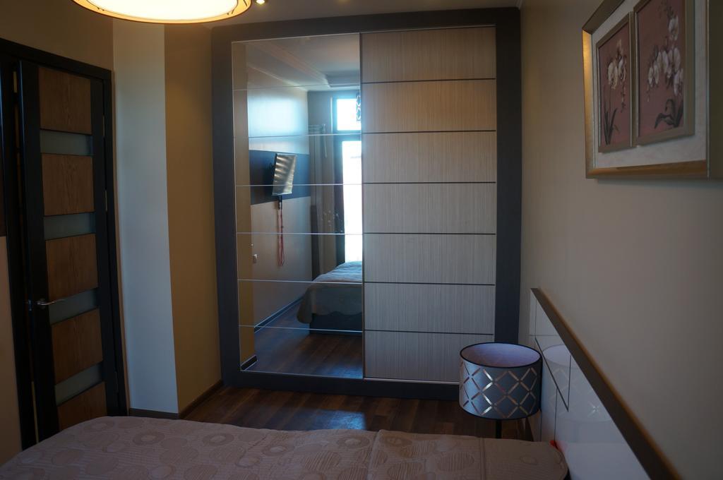 Apartment With Summer Terrace Batumi Pokój zdjęcie