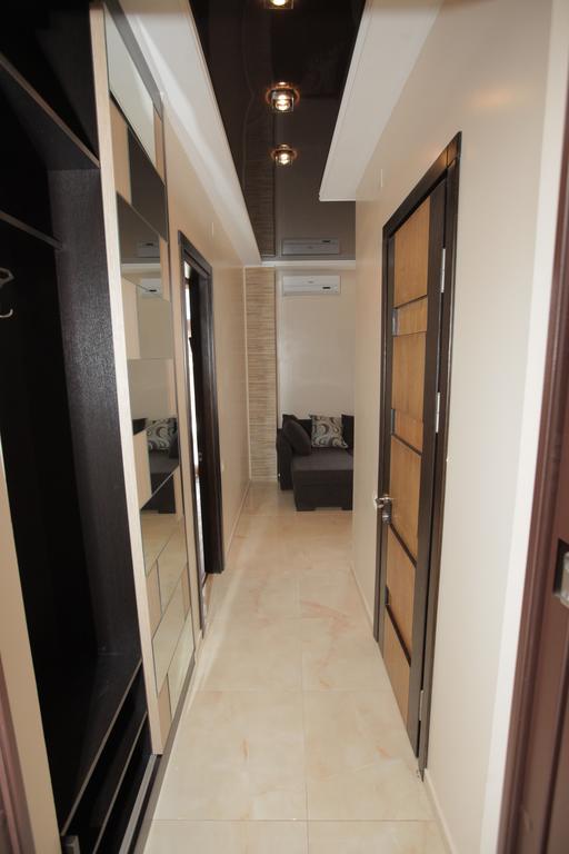Apartment With Summer Terrace Batumi Pokój zdjęcie