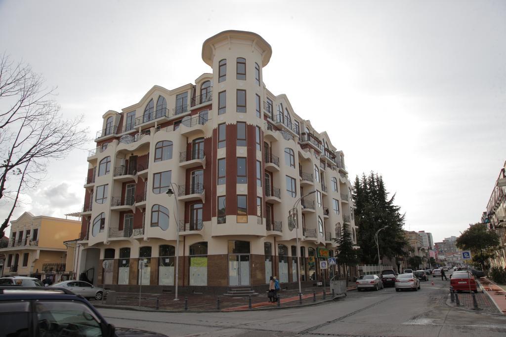 Apartment With Summer Terrace Batumi Pokój zdjęcie